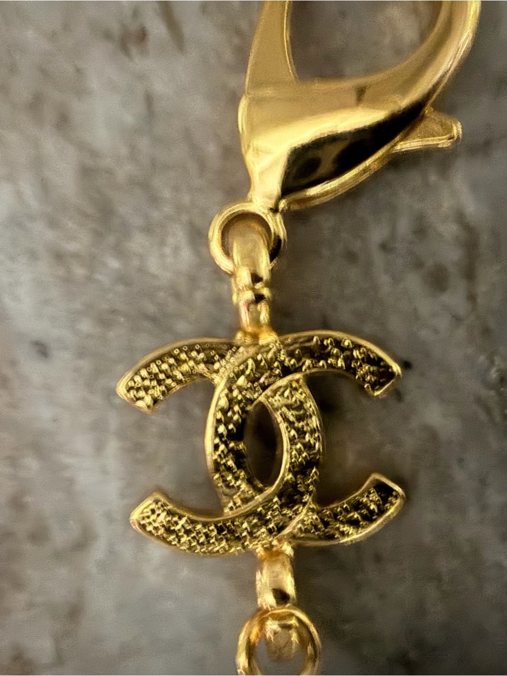 Chanel/CC Branded White Basketball Keychain Bag Charm with Gold Hardware NEW - Picture 3 of 7